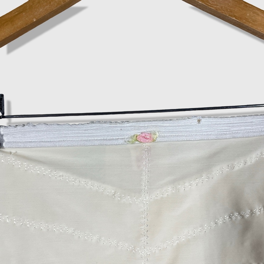 Vintage Girdle Shorts Women Medium Cream Coquette Cottagecore Retro Pinup - Picture 2 of 8